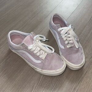 Women’s Suede Lilac Vans, Size 6